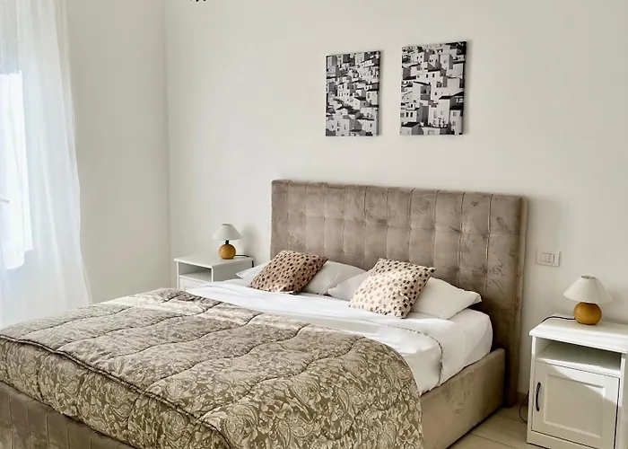Marco Polo Apartment